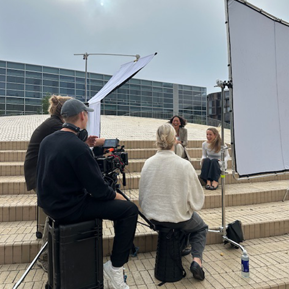 1-Square_1160x1160_services